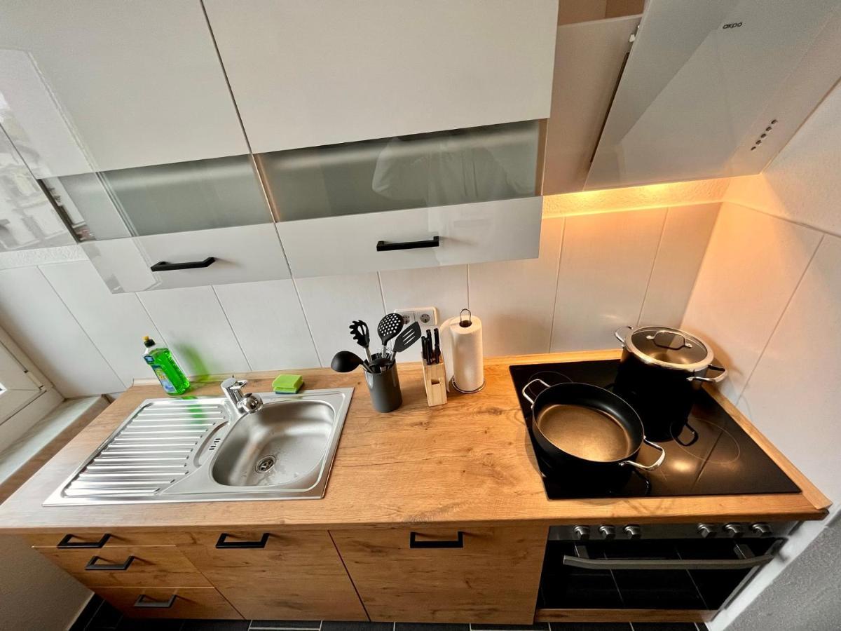 Kmhosting Zentrum Modern Appartement - Kingsize Boxspringbett 开姆尼茨 外观 照片